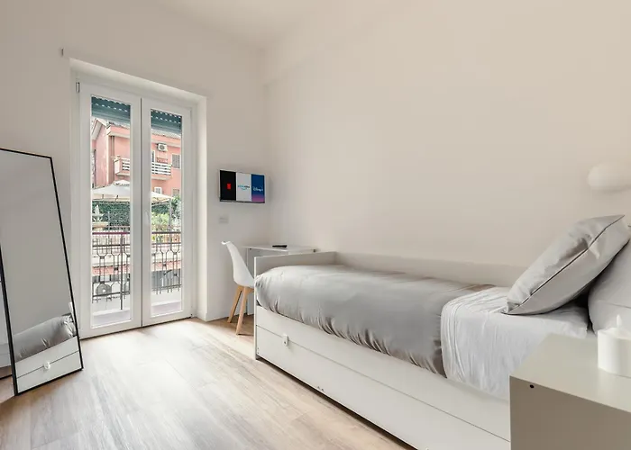 Apartment Monte Mario Aura - Modern Rom